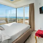 Vila Domizia Montallegro