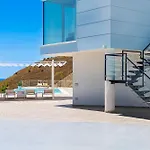 Vila Domizia